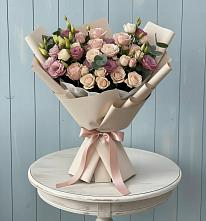 Букет цветов из:  Розы и Лизиантусы в Байкалово