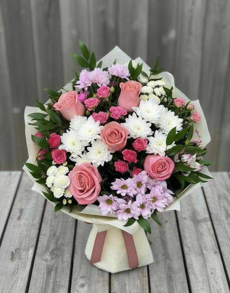 Букет цветов из: Альстромерии, Гвоздики, Розы и Хризантемы в Байкалово