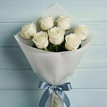 Букет 7 Белых роз Эдлесс Лав в Байкалово