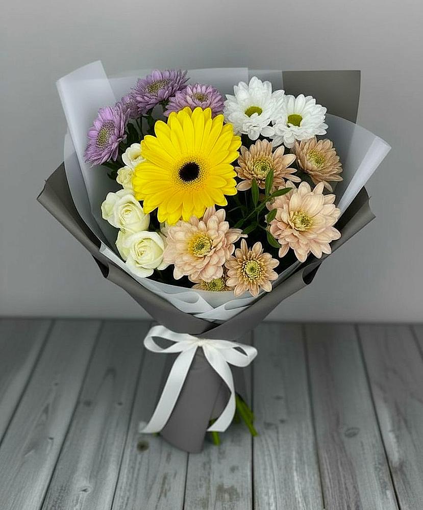Букет цветов из: Розы, Герберы и Хризантемы в Байкалово