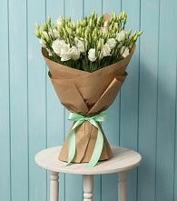 Букет цветов из:  Лизиантусы в Байкалово