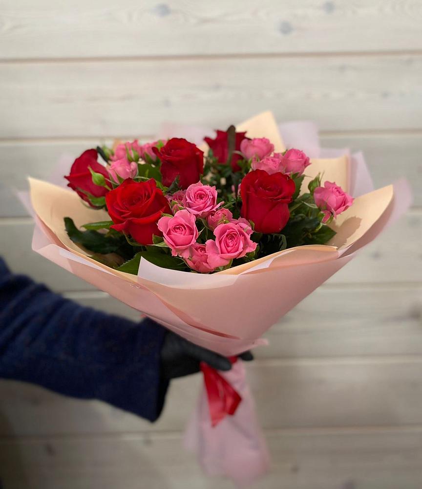 Букет цветов из: Розы в Байкалово