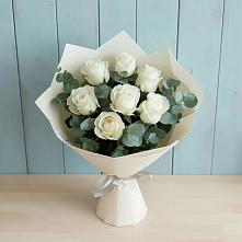 Букет Белые розы в Эвкалипте в Байкалово